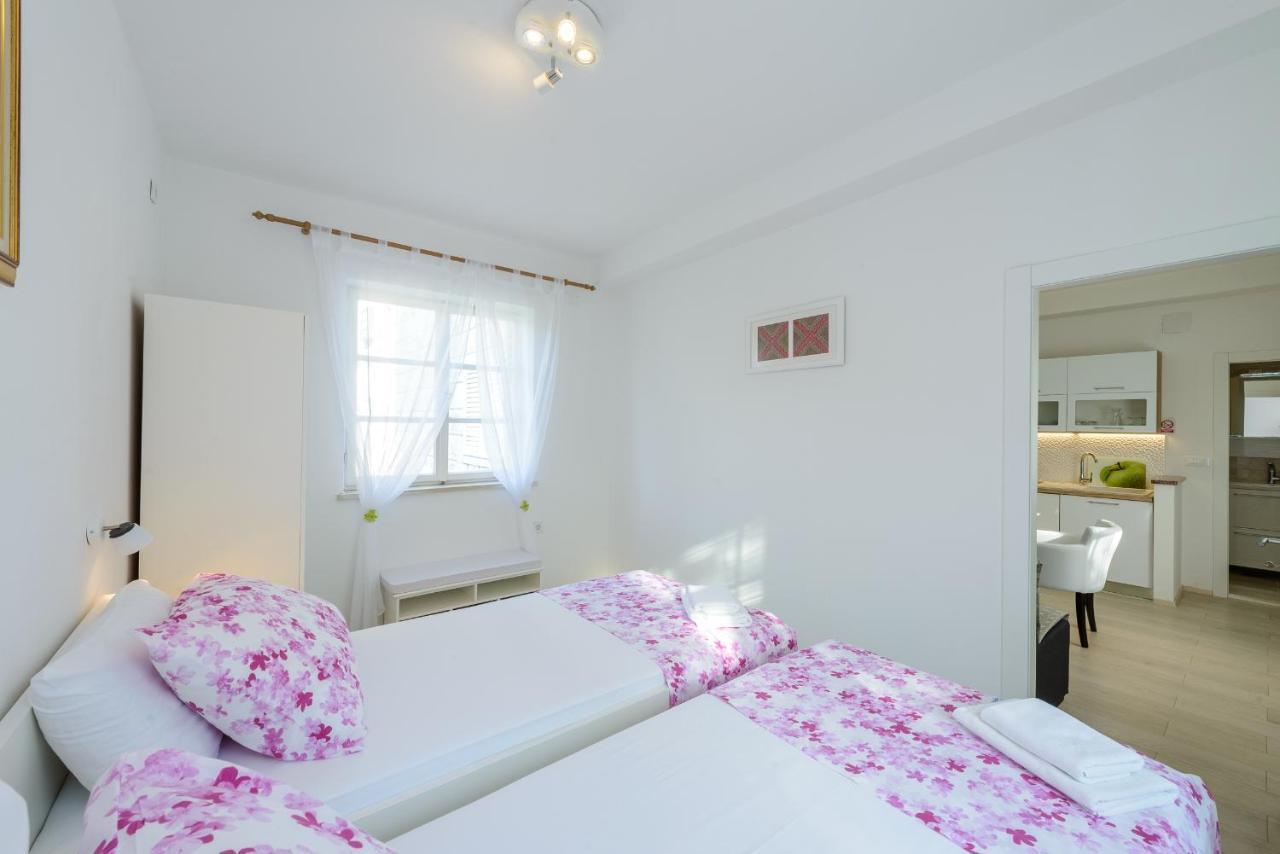 Sb Apartment No 3 Дубровник Екстериор снимка